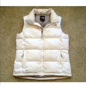 The north face 700 goose down puffer vest women’s